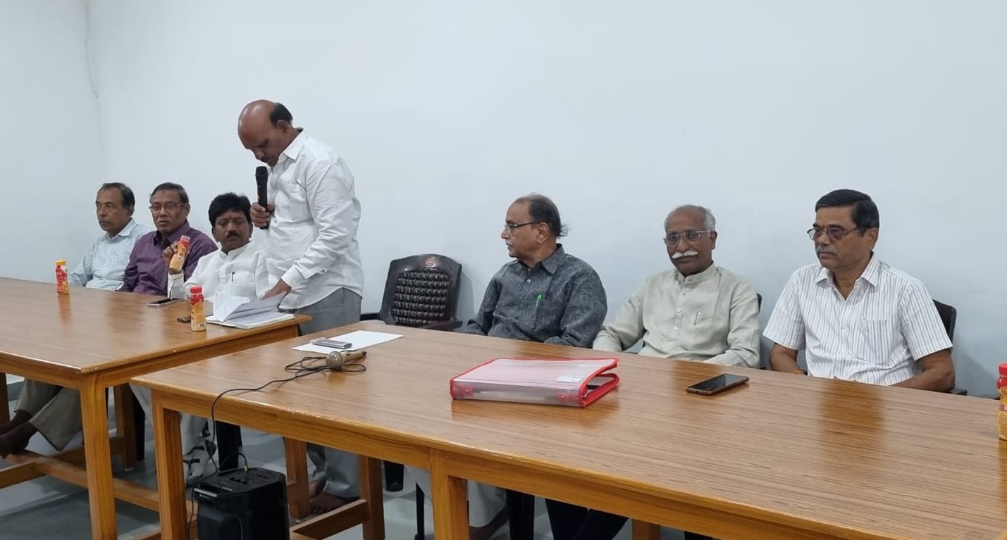 V. Narasimha Rao Garu initiating the 37th Meeting on 09 09 2025.jpg